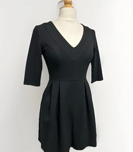 Vestido SHOSHANNA Negro Cuello en V Media Manga 2 con Bolsillos - Imagen 1 de 10