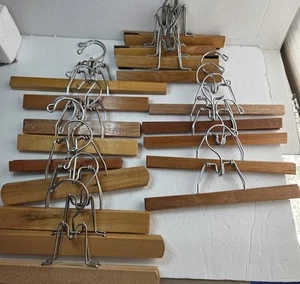 Lot of 18 Vintage No Name Wooden Pant Skirt Hangers Mixed Sizes - Picture 1 of 5