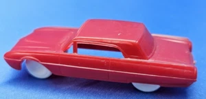 F & F Mold & Die Kunststoff Spielzeug Ford Thunderbird rot 1/64 Post Müsli 2 Türer - Bild 1 von 6