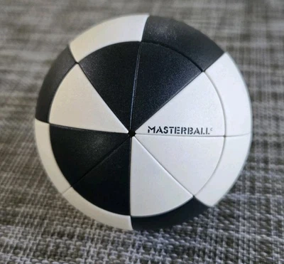 RARE Masterball Duo Master Vintage 1992 GeoMaster Black White Twist Puzzle 3” - Image 1 of 4