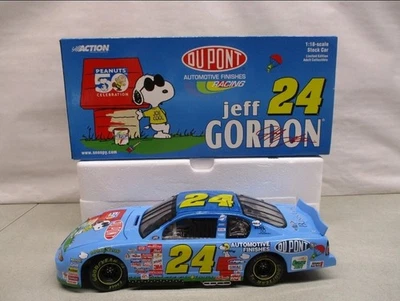 Coche Revell Jeff Gordon Dupont Peanuts 50th Celebration 2000 1/18 nuevo envío gratuito  Foto 1 de 4