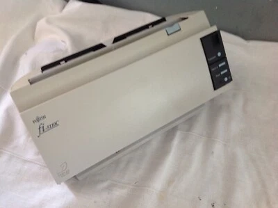 Fujitsu fi-5110c Color Document Scanner A4 USB Duplex No Feed/Chute, no PSU - Image 1 of 4