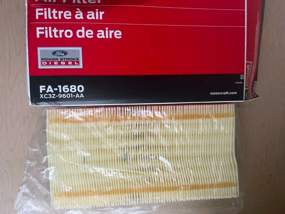 Filtro de aire Motorcraft FA1680 para camioneta Ford XC3Z-9601-AA nuevo Foto 1 de 1