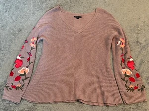 American Eagle Outfitters Sweater Womens Medium Ribbed Embroidery Puffed Sleeves - Picture 1 of 6