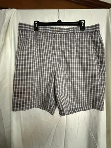Cutter & Buck Dry Tech men's shorts gray pattern 38 poly/cotton/spandex - Picture 1 of 5