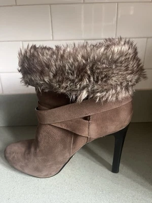 Women’s Aldo Stilletto Boots Size US 10 - Image 1 of 4