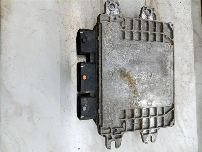 Used Engine Control Module (ECM) fits: 2010 Nissan Versa Electronic Control Modu - Image 1 of 4