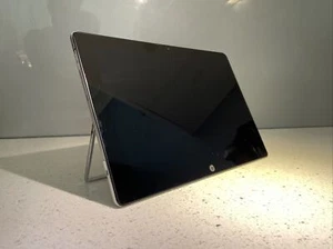 HP Spectre ×2 Intel™Core m7-6Y75 Detachable 4G LTE / 8GB 256 GB SSD/ USB-C - Bild 1 von 10