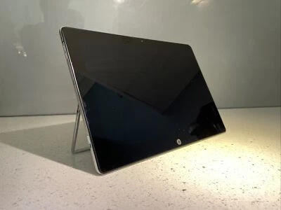HP Spectre ×2 Intel™Core m7-6Y75 Detachable 4G LTE / 8GB 256 GB SSD/ USB-C - Image 1 of 4