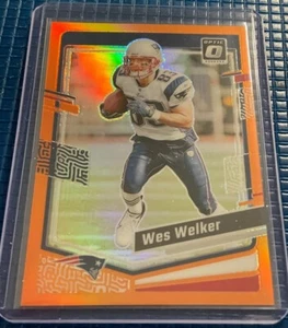 2024 OPTIC WES WELKER ORANGE REFRACTOR 062/249 PATRIOTS - Picture 1 of 2