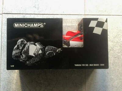 Minichamps scale 1:12 Max Biaggi Yamaha 500 GP 2001  122 006304 - Immagine 1 di 4