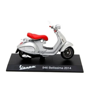 Atlas Editions 1:18 Scale 946 Bellissima 2014 Vespa Collection NL101 - Picture 1 of 8