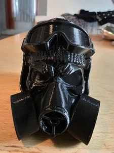 Abdeckkappe STAHLHELM MIT GAS-MASKE Schutzkappe Anhängerkupplung Schutz  - Bild 1 von 5