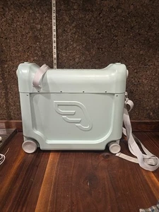 Jetkids By Stokke BedBox Ride-On Suitcase & In-Flight Bed For Ages 3-7 Foot Rest - Picture 1 of 12