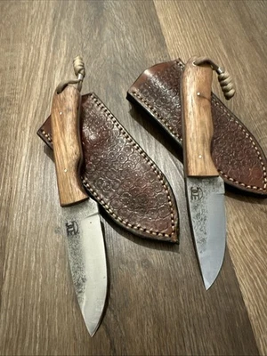 Cuchillo de hoja fija hecho a mano americano personalizado 8” palo de rosa/lote de cuero 1095 X2 Foto 1 de 4