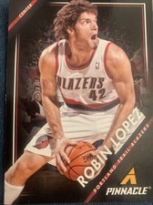 2013-14 Panini Pinnacle Artist Proof Robin Lopez #85 Portland Trailblazers Card