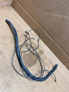 Un interruptor usado cables y carcasa de una recortadora de cuerdas de eje curvo Stihl FS56 - Imagen 1 de 2