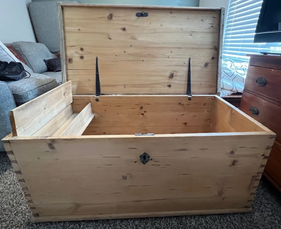 Precioso cofre de madera grande americano antiguo hecho a mano de 1800, MB621 Foto 1 de 4