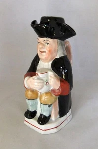 C.19th Staffordshire Pottery Toby Jug : nice example with hat cup, 23 cm high - Imagen 1 de 9