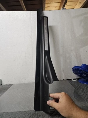 MERCEDES BENZ C230 W203 2005-2007 OEM PUERTA DELANTERA IZQUIERDA ALFÉIZARES RASGUÑO PANEL RASGUÑO Foto 1 de 3