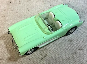 Corvette 1957 Jimmy Toys (China) 2 puertas techo blando plástico fricción coche (C) - Imagen 1 de 8