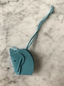 HERMES BLEU PARADIS TETE DE CHEVAL HORSE HEAD CHARM - BRAND NEW!!! - Picture 1 of 6