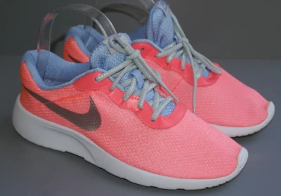 NIKE Juvenate rosa flieder leicht schimmernd Gr. 38 / UK 5 Super Zustand - Bild 1 von 4