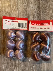 Kmart Trim a Tree Miniatur Satin Ornamente Kugeln 1-1/4" Set 2 Lila Neu in Verpackung - Bild 1 von 5