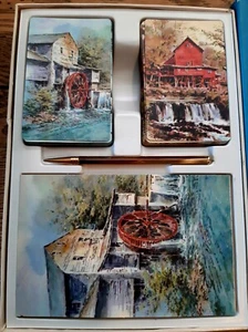 Hallmark Waterwheel Sidramill 2 mazos cartas de juego y almohadilla de puntuación de puente y lápiz - Imagen 1 de 7