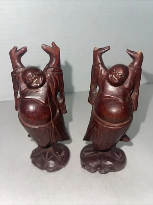 Happy Buddha conjunto de 2 dentes/olhos incrustados esculpidos em madeira 4” de altura chinês vintage - Imagem 1 de 4