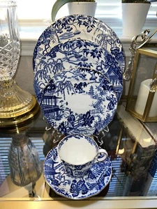 De colección Royal Crown Derby Mikado - Ajuste de lugar de 5 piezas - Imagen 1 de 13