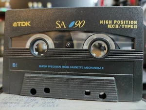 2x TDK SA 90 Minute Super High Resolution Type II Audio Cassette Tape - Bild 1 von 4