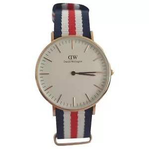Daniel Wellington Watch with NATO Strap - Picture 1 of 10