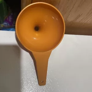 Vintage Tupperware Funnel 1227-I Harvest Orange 3.75'' EUC - Picture 1 of 7