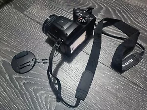 Fujifilm Finepix S4000 30x Optisches Kamera - Bild 1 von 13