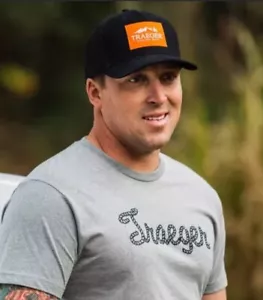 Traeger Unisex Logo Curved Brim Snapback Mesh Trucker Hat Cap Black NWT - Picture 1 of 11
