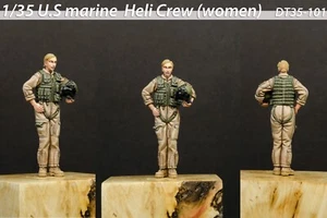 DT35101 1/35 US Marine AH-1W Crew #2(Woman) - Picture 1 of 4