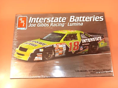 Interstate Batteries #18, Dale Jarrett Lumina AMT#8752 model kit, 1/25th scale - Image 1 of 4