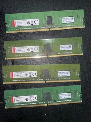 Kingston Server  32GB 4x 8GB DDR4-2400hz KVR24R17S8/8 - Bild 1 von 4