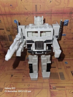 Transformers 1984 G1 Optimus Prime/Ultra Magnus Resin printed repro hands - Image 1 of 4