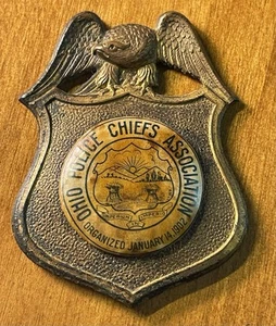 Ohio Police Chief Association organisiert 14. Januar 1902 OACP - Bild 1 von 2