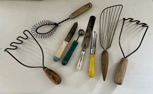 8 Vintage Wooden Handle Kitchen Gadgets From 1950’s Cottage Core Farmhouse - Picture 1 of 1