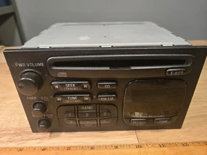 94-00 Geo Chevy Metro Prizm Tracker CD Player Radio Stereo Delco 30019812 - Picture 1 of 7