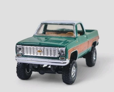 1973 CHEVY CHEYENNE SUPER 20 4X4 SQUAREBODY Collectible DieCast 1:64 Green LOOSE - Image 1 of 4