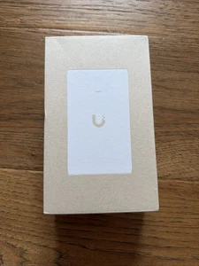 Ubiquiti PoE++ Adapter (60W) (U-PoE++) - Picture 1 of 6