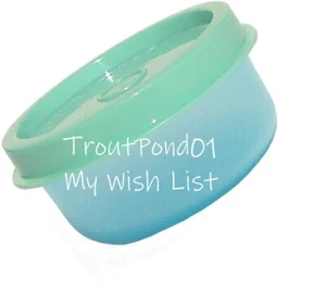 Mini recipiente pequeño Tupperware Smidgets 1 oz azul transparente con sello fresco como nuevo - Imagen 1 de 3
