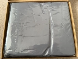 AmazonBasics Premium Microfibre Duvet Cover Set with Pillowcase - Single - Grey - Picture 1 of 2
