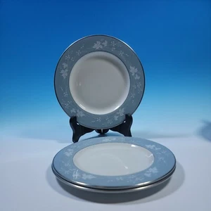 ROYAL DOULTON SET RIFLESSIONE LOTTO 3 ~ 6,5" PIATTI PANE DESSERT BLU BIANCO LN - Foto 1 di 5
