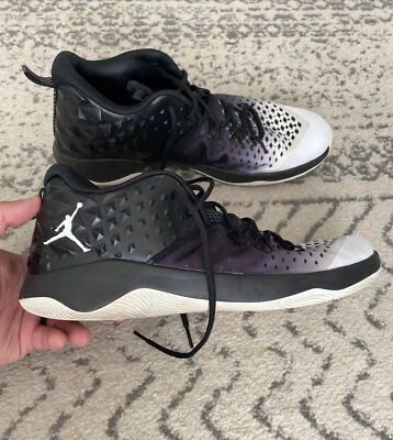 Nike Jordan Extra Fly talla 14 (blanco/negro/azul) Foto 1 de 4