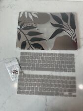 MacBook Pro 13 inch case with key covers and screen protector